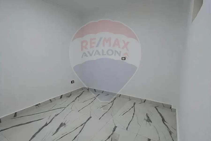 Ground floor chalet with garden For sale  (Carthage) 120 m