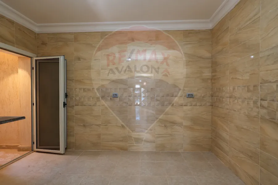 Apartment for sale in El Alamein (Downtown) - 178 m