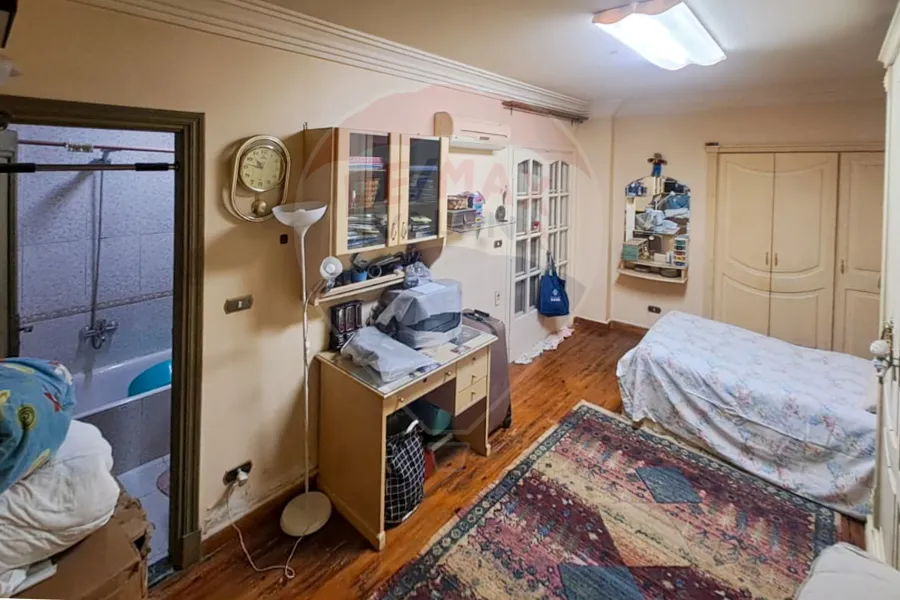 Apartment for sale 161 m Saba Basha (steps from the sea)