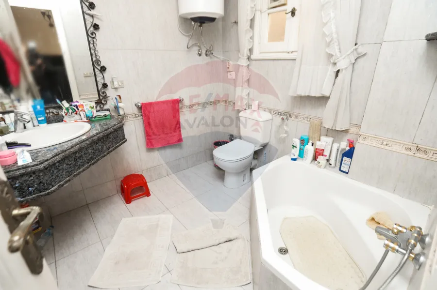 Apartment for sale 305 m Smouha (Kamal Eldin Salah st.)