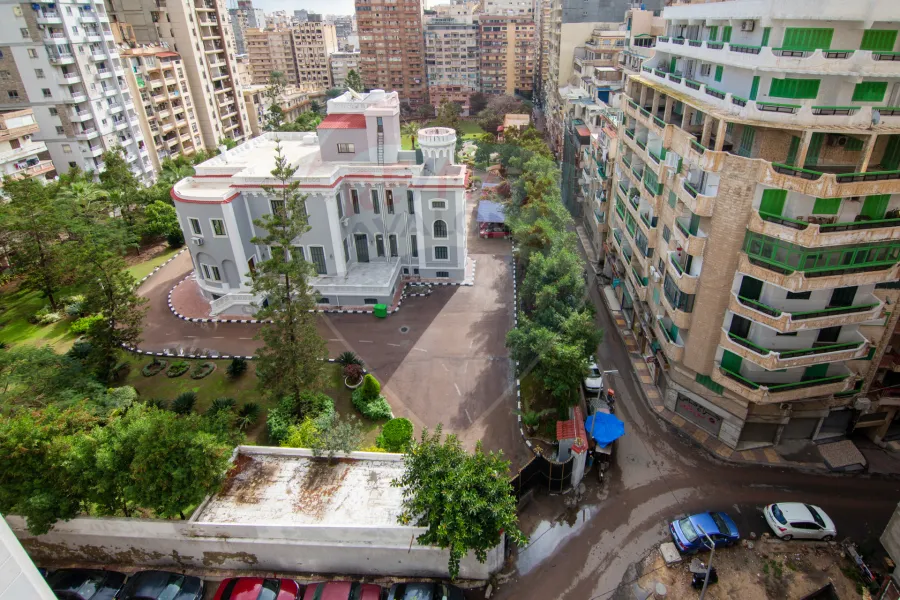 شقة للبيع 256 م سابا باشا (أبراج السرايا رويال بلازا)