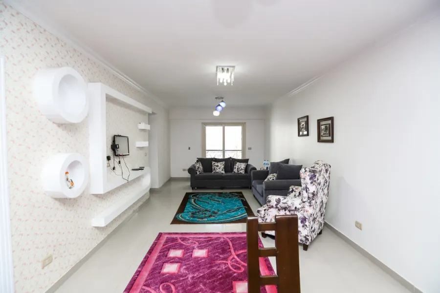 Apartment for rent 130m Louran (Number 3 From Corniche)