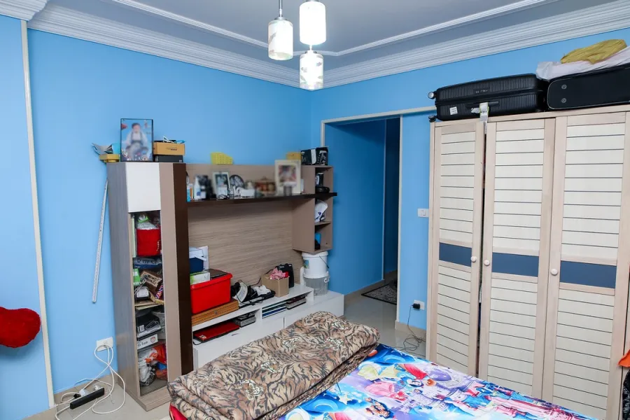 شقة للبيع 180م لوران (ش الأقبال الرئيسي)