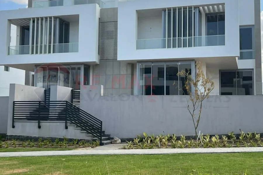 Attached villa for sale (Jefaira - North Coast) 158 m