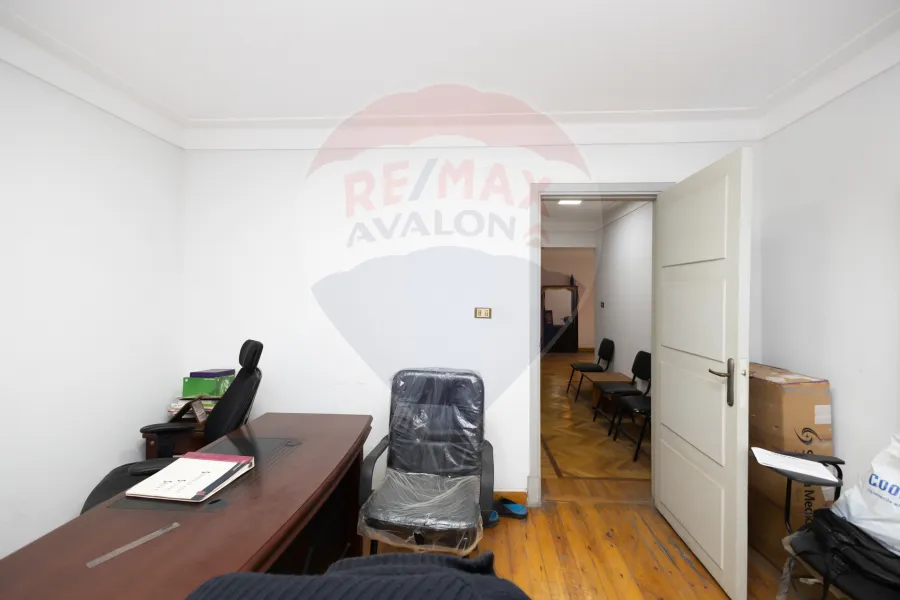 Administrative headquarters for rent 150 m Louran (steps from Shaarawy St.)