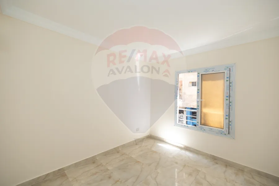 Apartment for sale 100 m Miami (Khaled Abn el walid st.)