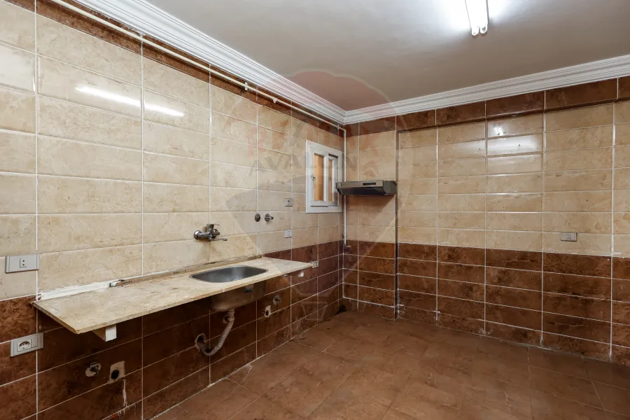 شقة للإيجار 170 م سموحة (دوران فيكتور عمانويل)