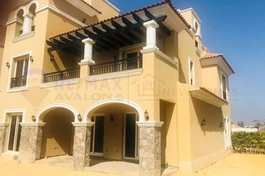 فيلا منفصلة للبيع 485 م كينج مريوط ( جيوار )