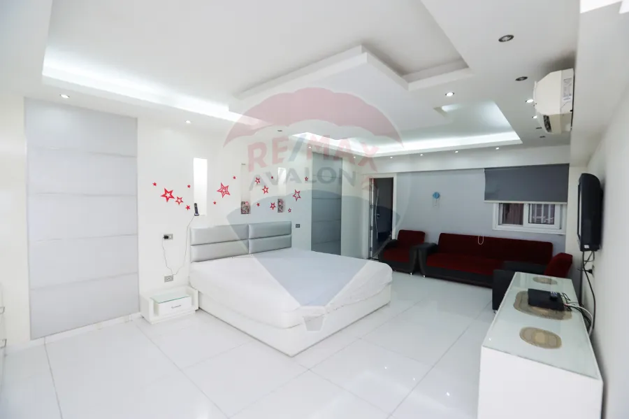 شقه للبيع 400 م سابا باشا ( علي البحر مباشرة )