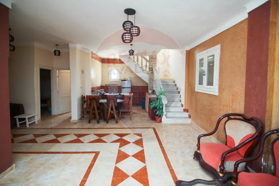 فيلا ستاند الون للبيع (حورس) 200 م