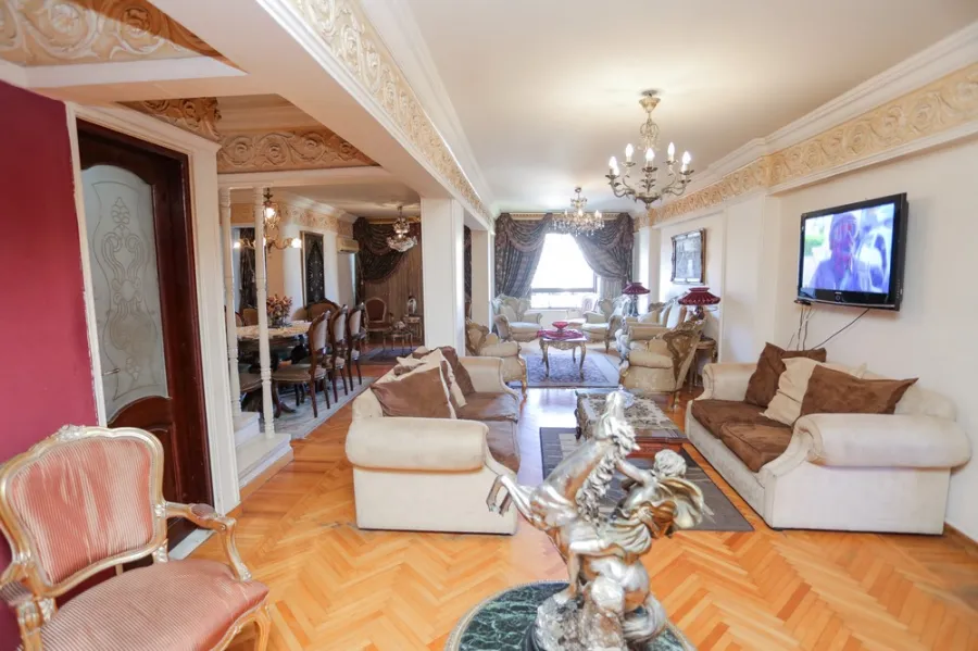 Duplex Apartment For Sale 215m Kafr abdou (Sekena Bent El-Hussen St.)