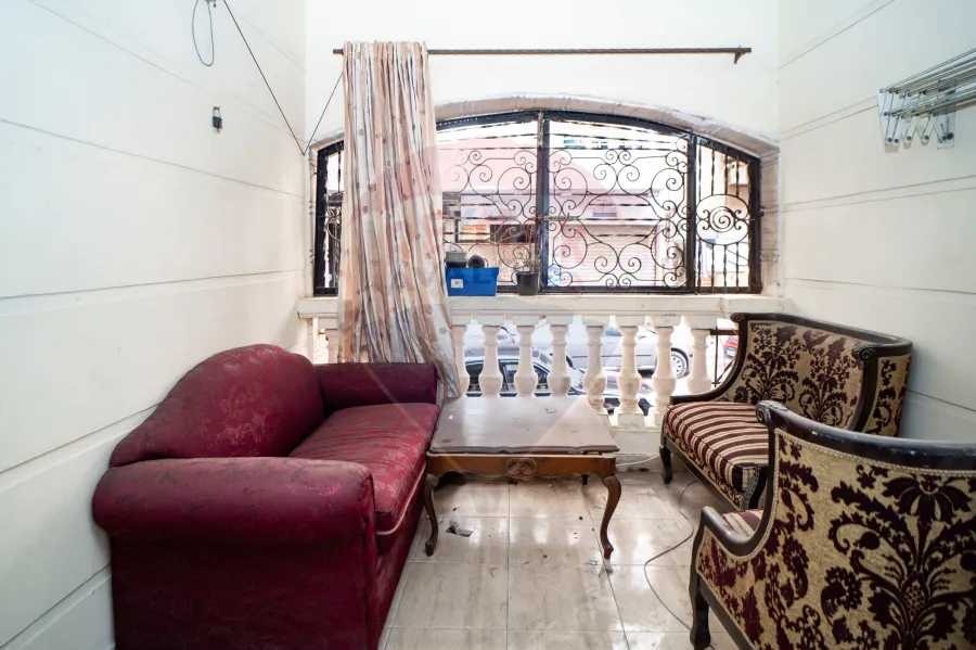 شقه للبيع 160 م ميامي (خطوات من البحر)