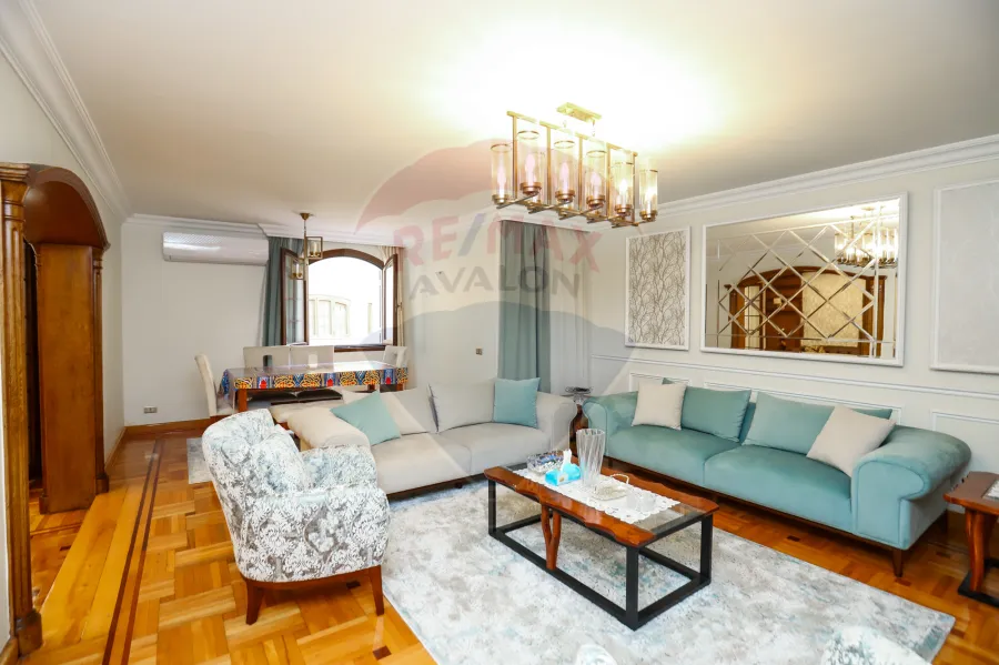 شقة دوبلكس للبيع 308 م سموحة (ش فوزى معاذ)