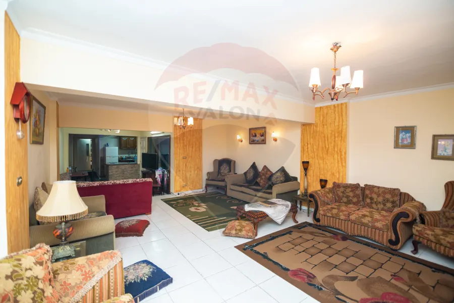 Apartment for sale 180 m Mandara (on the sea - Next to Sheraton Hotel)