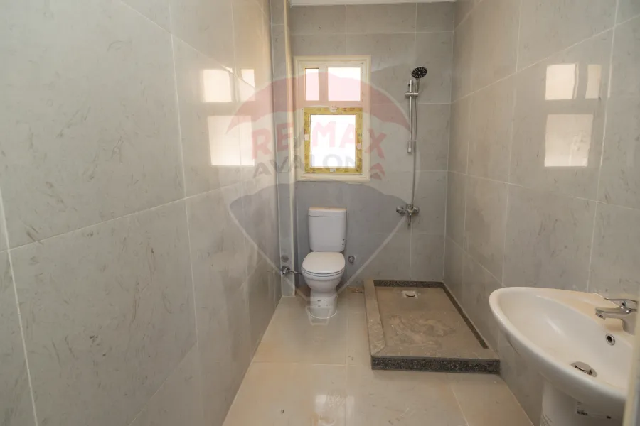 فيلا توين هاوس للبيع سيدي عبد الرحمن (كومباوند ستيلا هايتس) 260 م