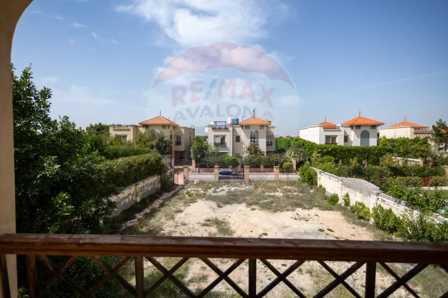 Villa for sale, 620 m, King Mariout (Al Safwa Compound)