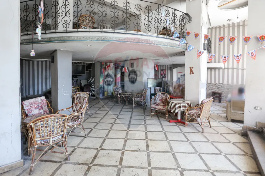 Shop for sale 300 m Sidi Beshr (Directly on taram station)