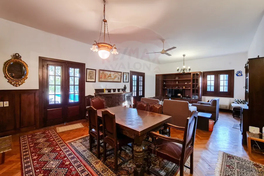 فيلا للبيع 1,650 م كينج مريوط (خلف الديزرت هوم)