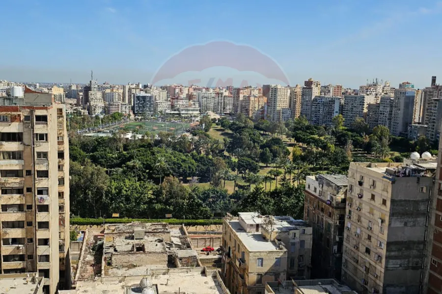 شقة للبيع 300 م سبورتنج (ش بورسعيد )