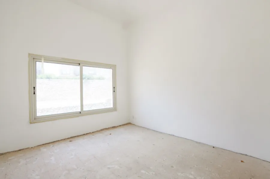 Villa for sale 726m King Marriot Alex west Compound