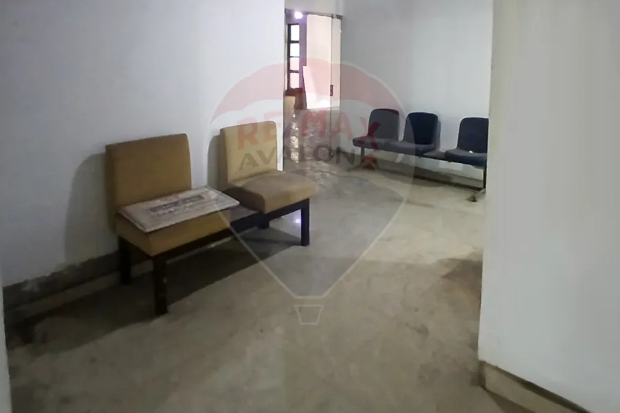 Administrative headquarters for rent 410 m Roushdy (Abu Qir St.)