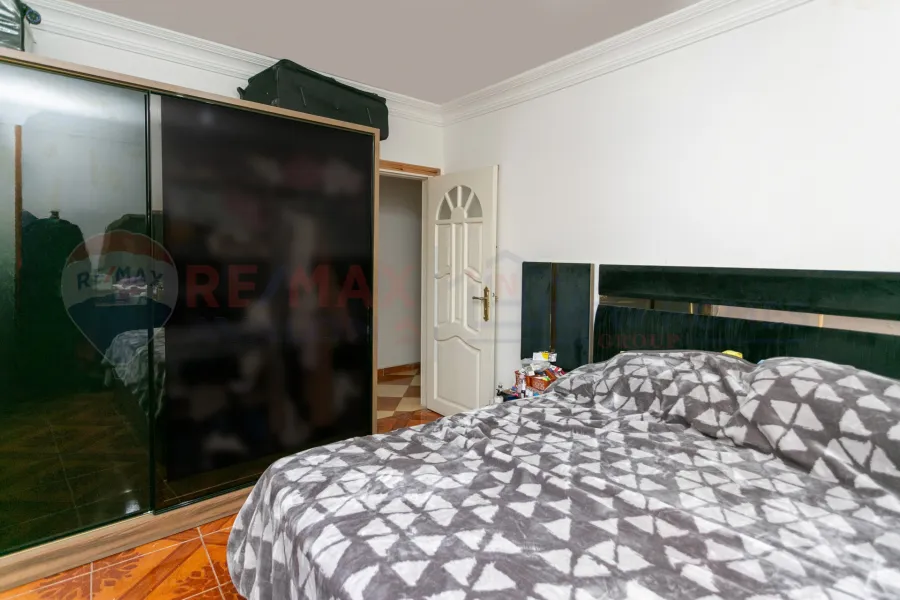 شقة للبيع 135 م لوران (ش محمد دري)