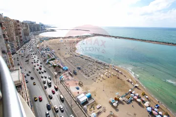 شقه للبيع 520 م سيدي بشر(ش محمد نجيب - على البحر مباشرة)