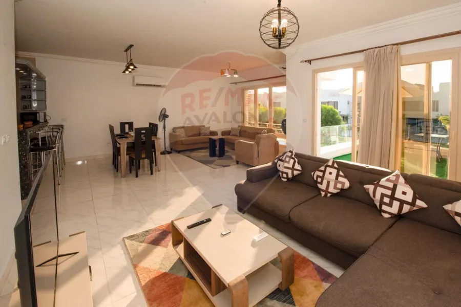 Chalet for sale (Hacienda Bay) 235 m