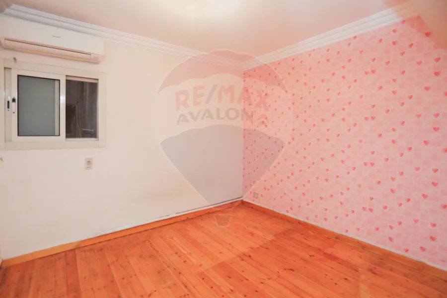 Apartment for sale 270 m Smouha (Fawzy Moaz St directly)