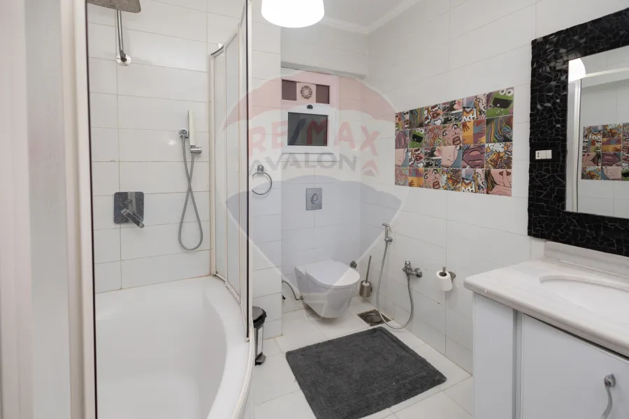 Apartment for sale 160 m Fleming (Abdelfattah El-Tawil St.)