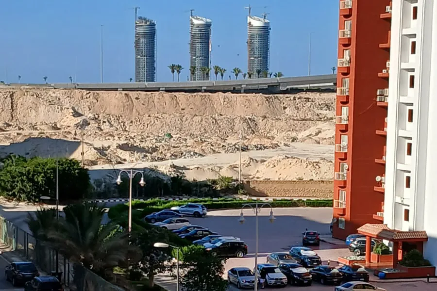 شالية مفروش للبيع (مارسيليا لاند) 145 م