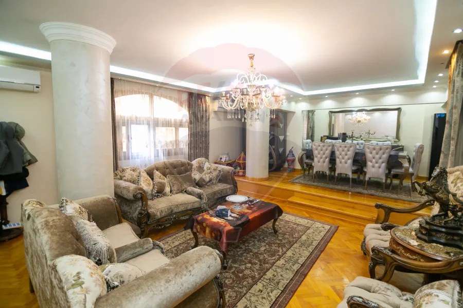 Licensed apartment for sale 140 m Al Ibrahimiyya (steps from Abu Qir St.)