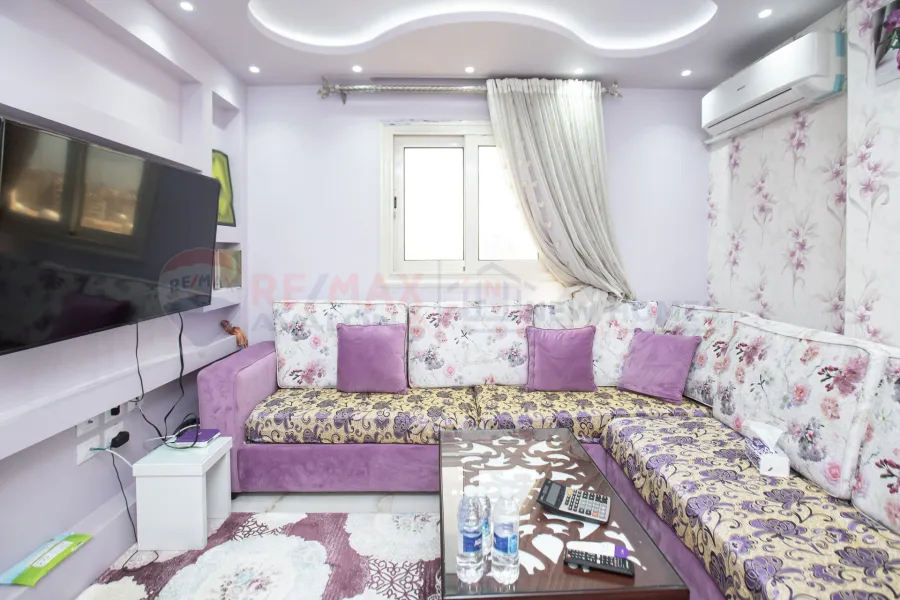 شقة  للبيع 195 م  السيوف (كومباوند سيتى لايت)