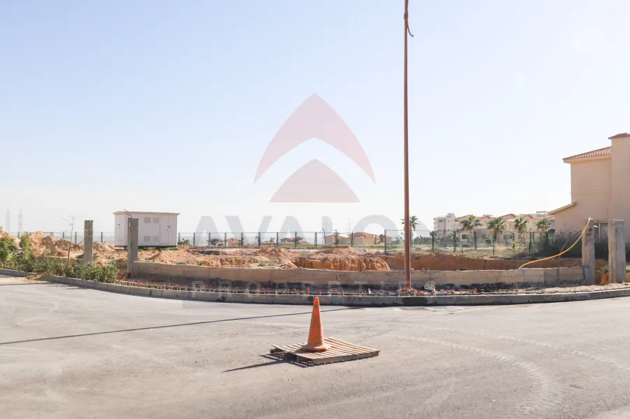 فيلا توين هاوس للبيع 328 م  كينج مريوط - ( كومباوند أليكس ويست )