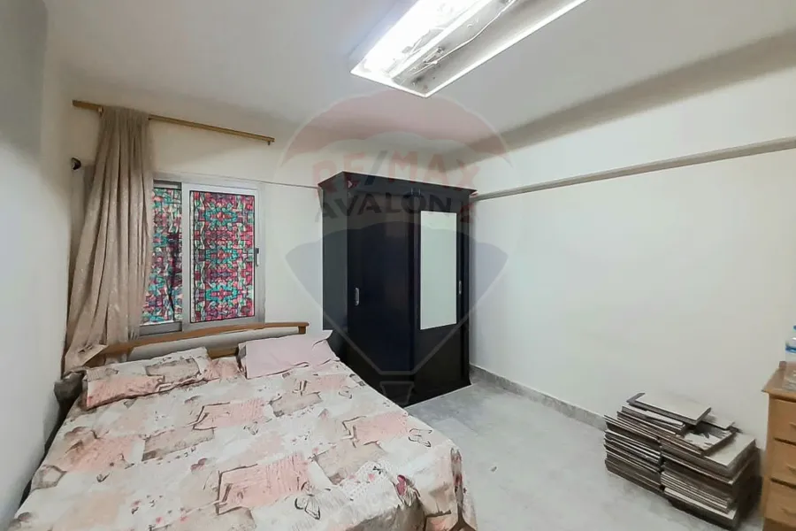 شقة للبيع 120 م كليوباترا ( ش طيبه )