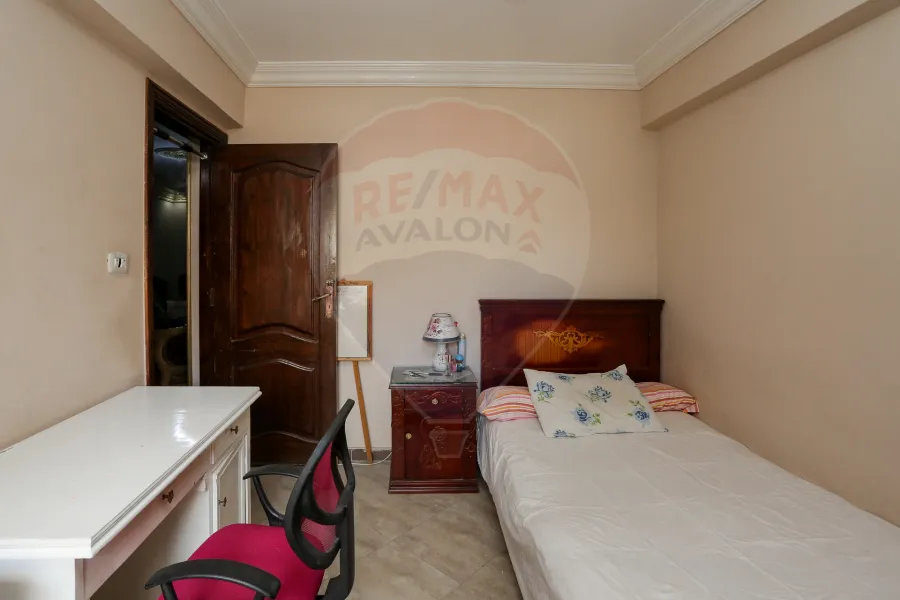 Apartment for sale 170 m net Smouha (Parallel to Zaki Rajab St)