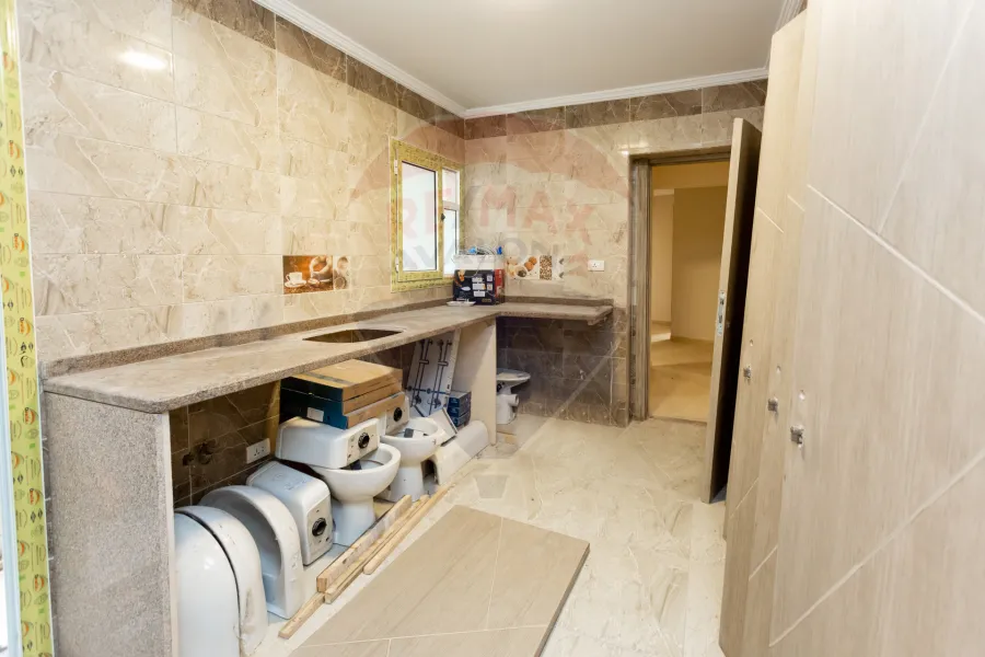 شقة للبيع 200 م سموحة (14 مايو)