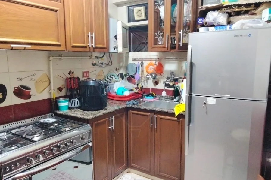 شقة للبيع 111 م ش المفتش ( امتداد وابور المياه - كومباوند مدينة الشباب )