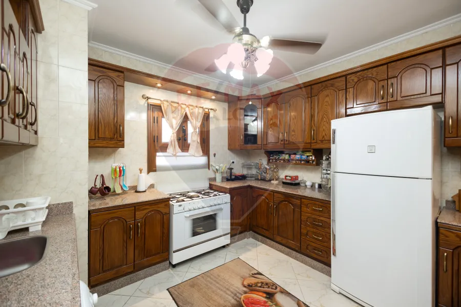 Ground chalet + Garden for Sale north coast (Granada village)