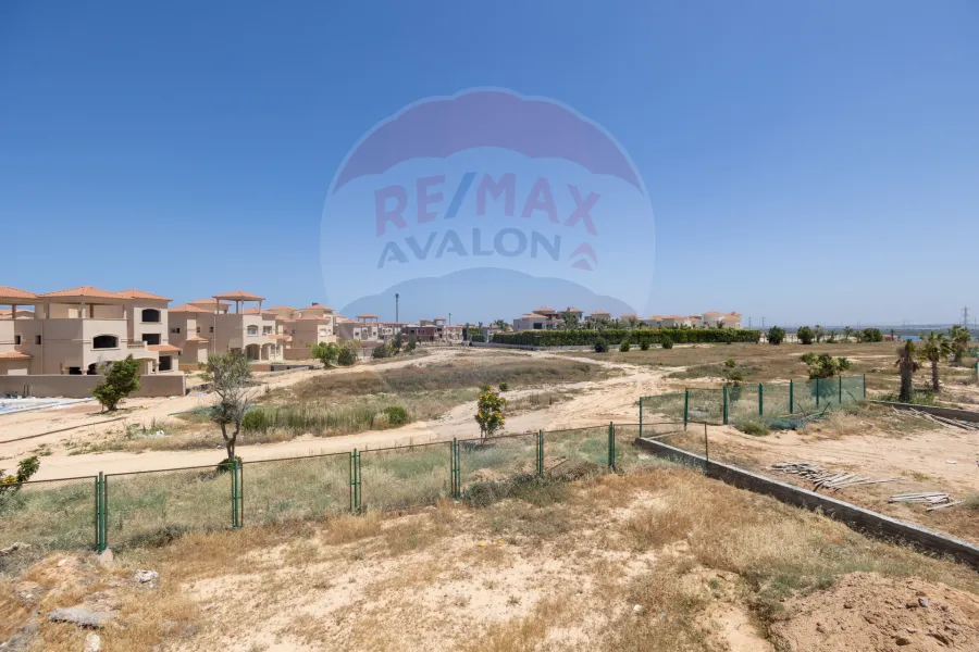 فيلا للبيع كينج مريوط (اليكس ويست - منطقة سانت كاترين نموذج 2) - 884 م