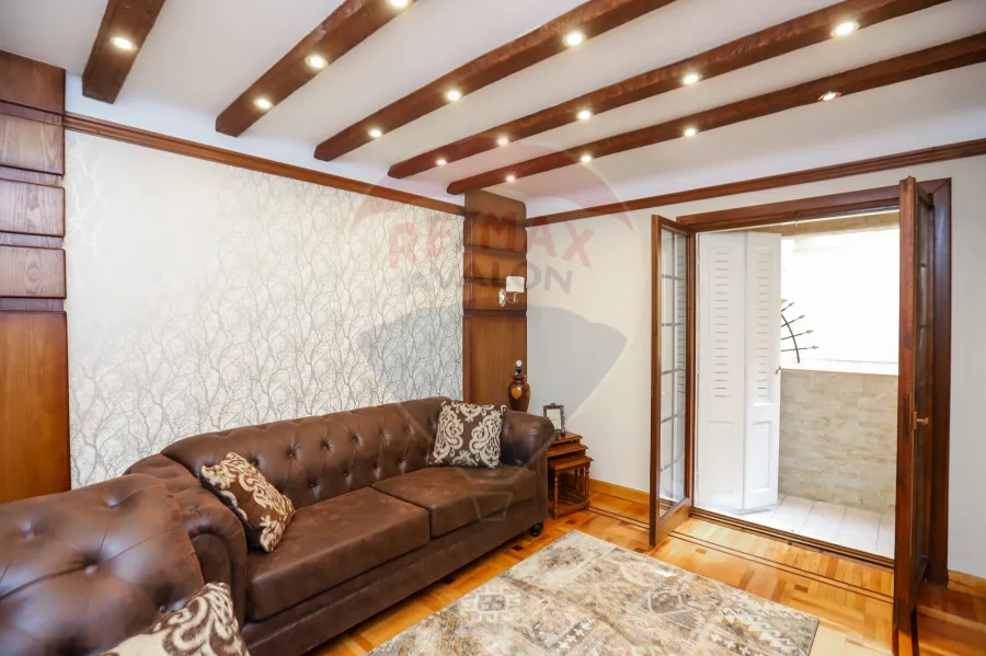 شقة دوبلكس للبيع 308 م سموحة (ش فوزى معاذ)