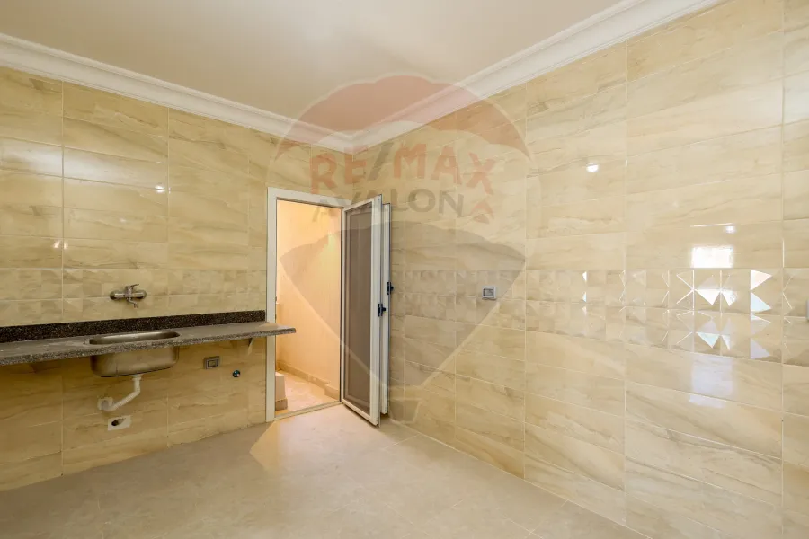 Apartment for sale in El Alamein (Downtown) - 178 m