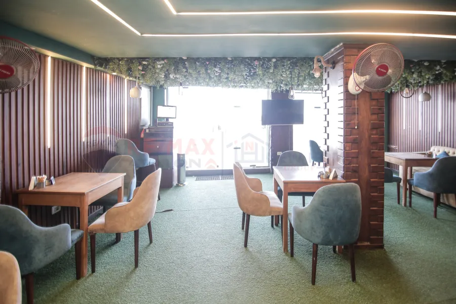 محل للإيجار المفروش أرضى 100م+ صندرة الإبراهيمية (على البحر مباشرة )