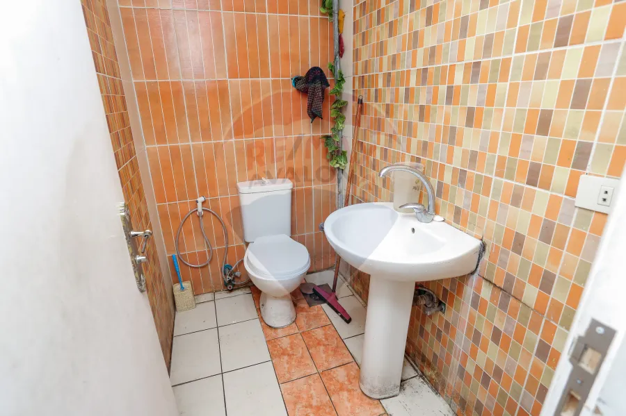 Shop For Rent 250 m Smouha ( Bahaa Eldein Elghatwry St )