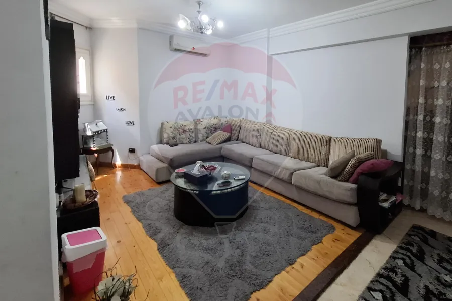 شقة للبيع 134 م بولكلي (بجوار فتح الله ستانلي)