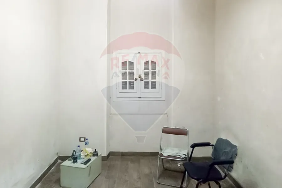 Commercial Headquarters For Rent 200 m (Mohamed Karim St.)