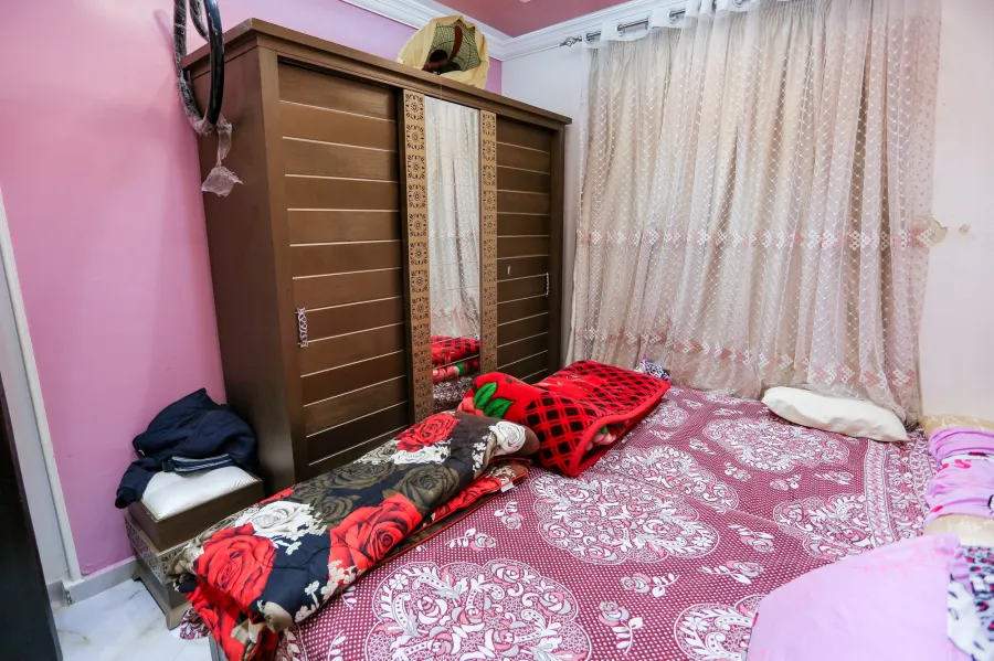 شقة للبيع 220م السرايا (3 نمرة من البحر)