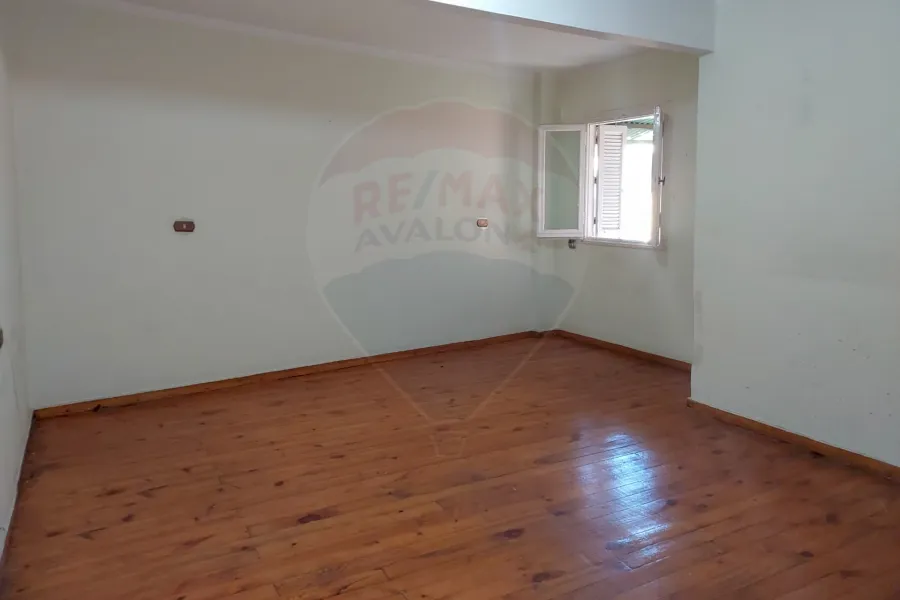 Apartment for rent 130 m Stanly (Shahdy basha St.)