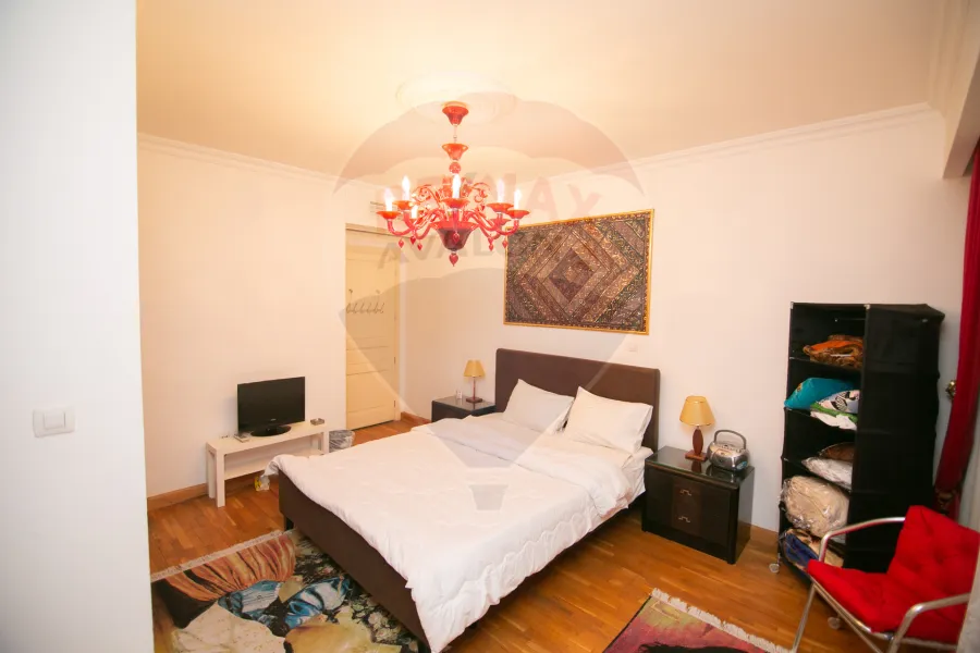 شقة للإيجار المفروش 192 م سان ستيفانو (فورسيزون)