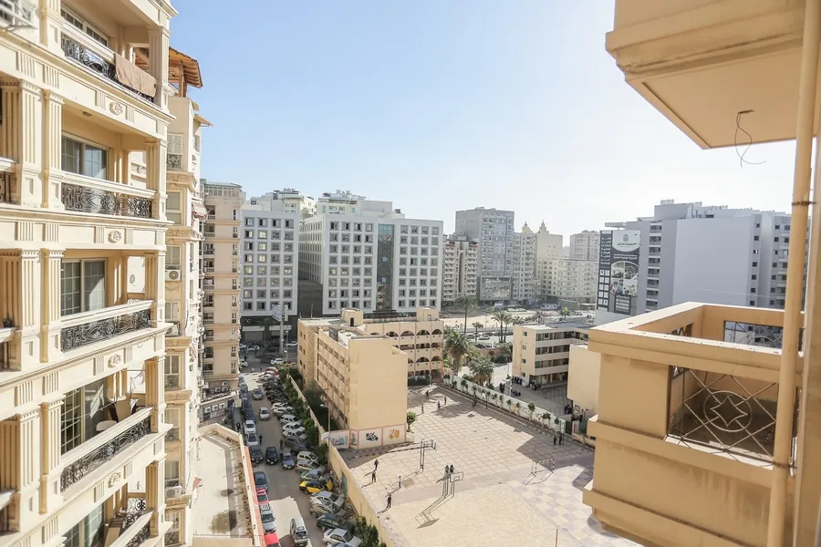 Apartment For Sale 220m Smouha (Kiroseiz Smouha Tower - Near Fawzi Moaz St. )